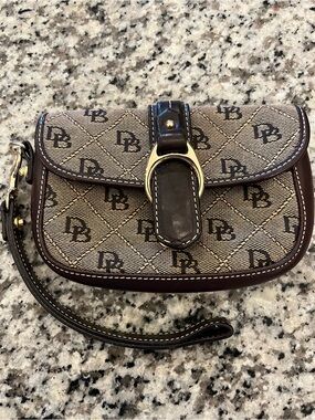 Dooney & Bourke Tan/Brown Signature Canvas Wristlet
